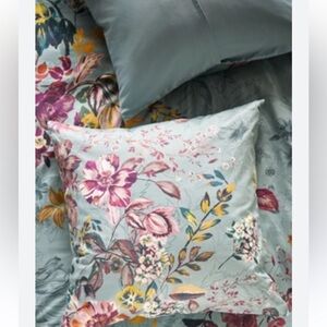ANTHROPOLOGIE NEW Olive cotton sateen floral sham -euro -26”